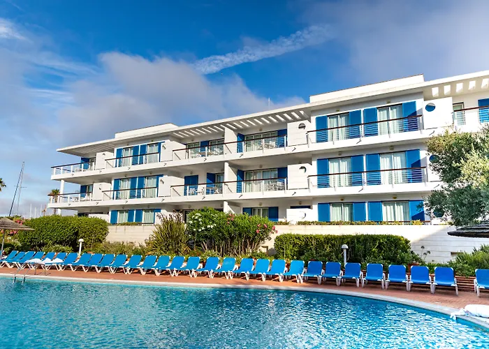 Self Catering : Marina Club Lagos Resort